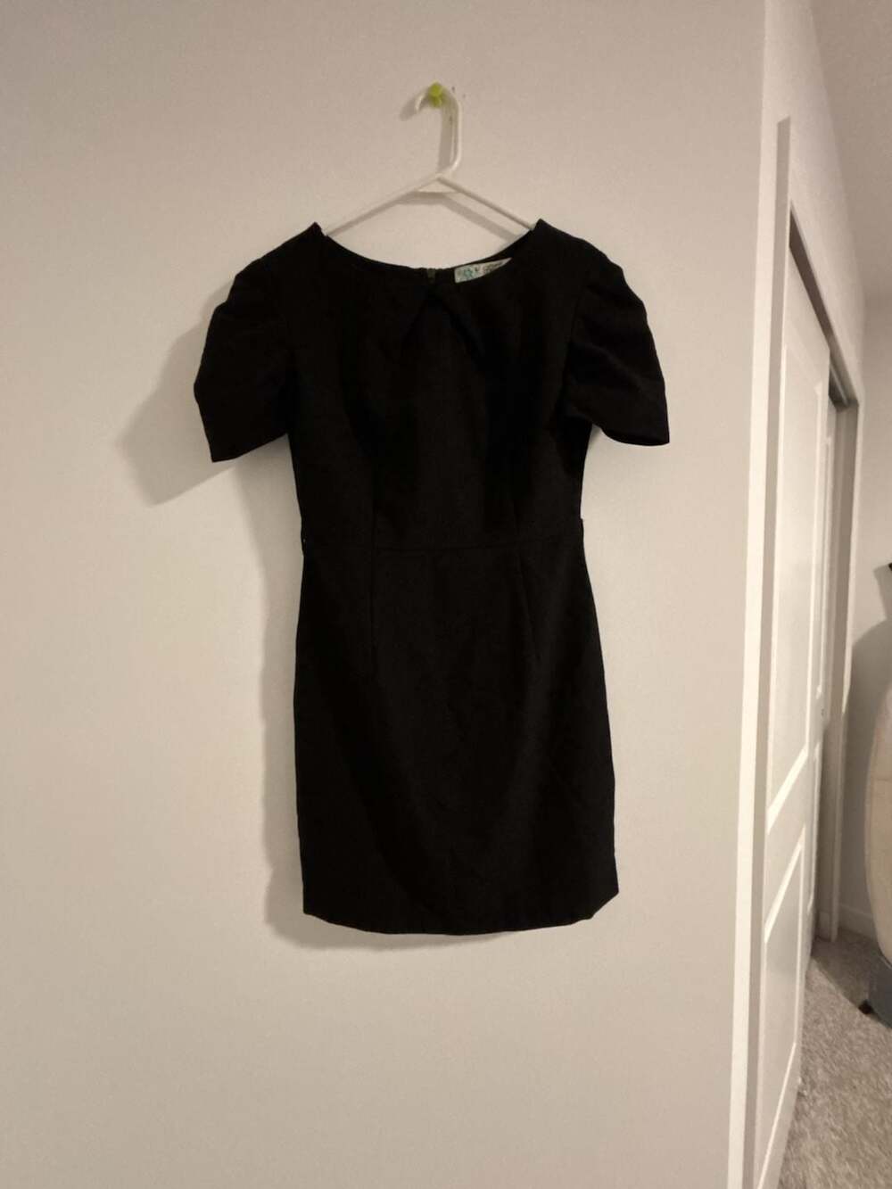 Little Mistress Puff Sleeve Sheath Dress Size 10 Black